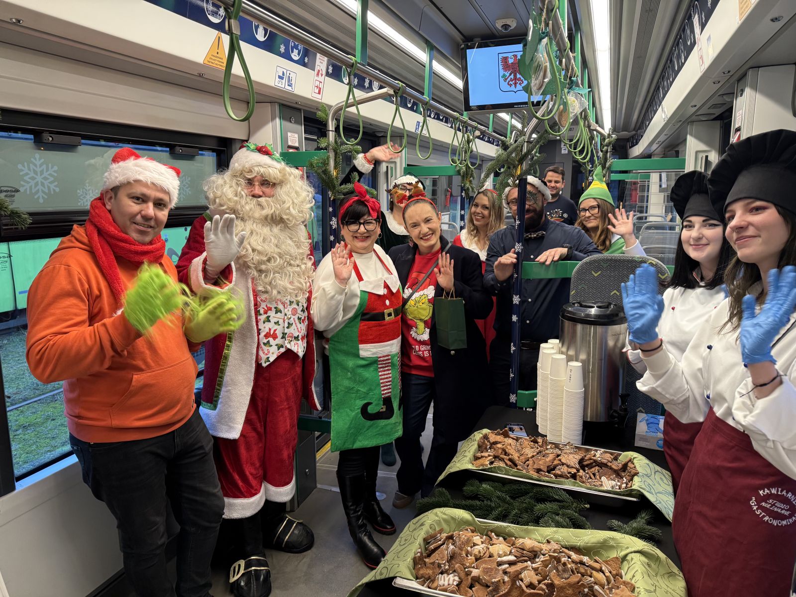 Zdjęcie: W Mikołajkowym Tramwaju nieśliśmy gorzowianom świąteczną atmosferę
